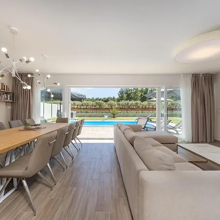 Holiday home Eni *