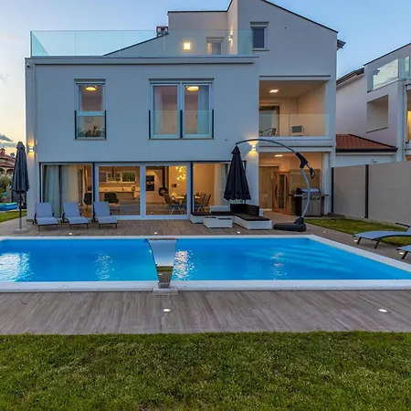 Holiday home Eni